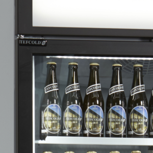 Hladilna omara s 3 steklenimi vrati - 825 L TEFCOLD: Optimalno shranjevanje & elegantna predstavitev
