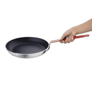 Ponev iz aluminija s protioprijemnim premazom Ø 280 mm - Hygiplas ročaj rdeč SEO: Brezskrbno kuhanje, prevleka Teflon Platinum P