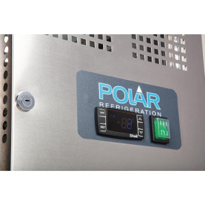 Hladilna miza 2 vrati Serija U - 228 L - Polar - Fourniresto