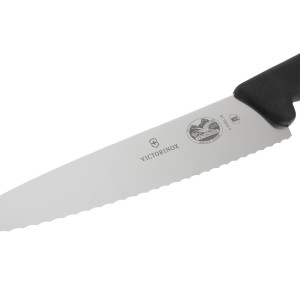 Zrezek za kuhanje z zobmi 190 mm Victorinox: Kvaliteta in natančnost