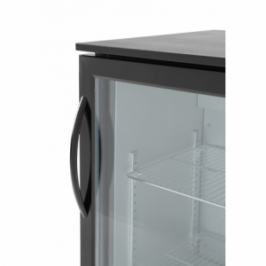 Prikazna vitrina za pijače - 118 L