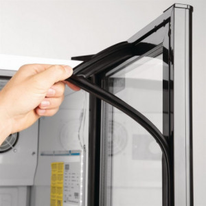 Hladilnik za steklenice Slimline črne barve - Polar - Fourniresto