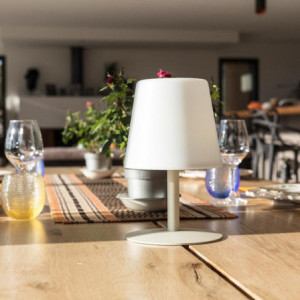 Namizna LED svetilka - Mini Cream - Lumisky