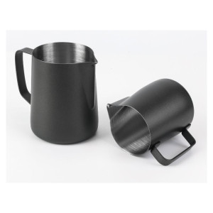 Pretakanje iz nerjavečega jekla črne barve - 0,6 L - Dynasteel
